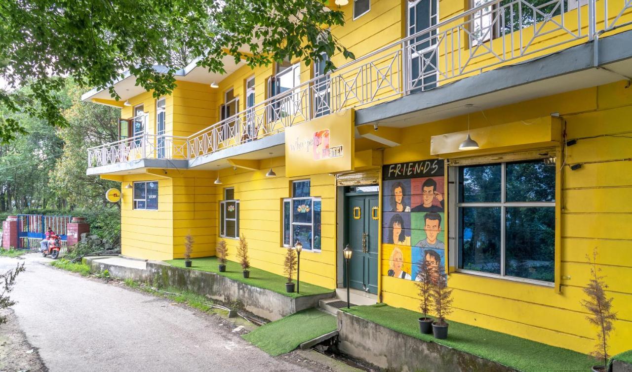 Whoopers Hostel Bir Buitenkant foto