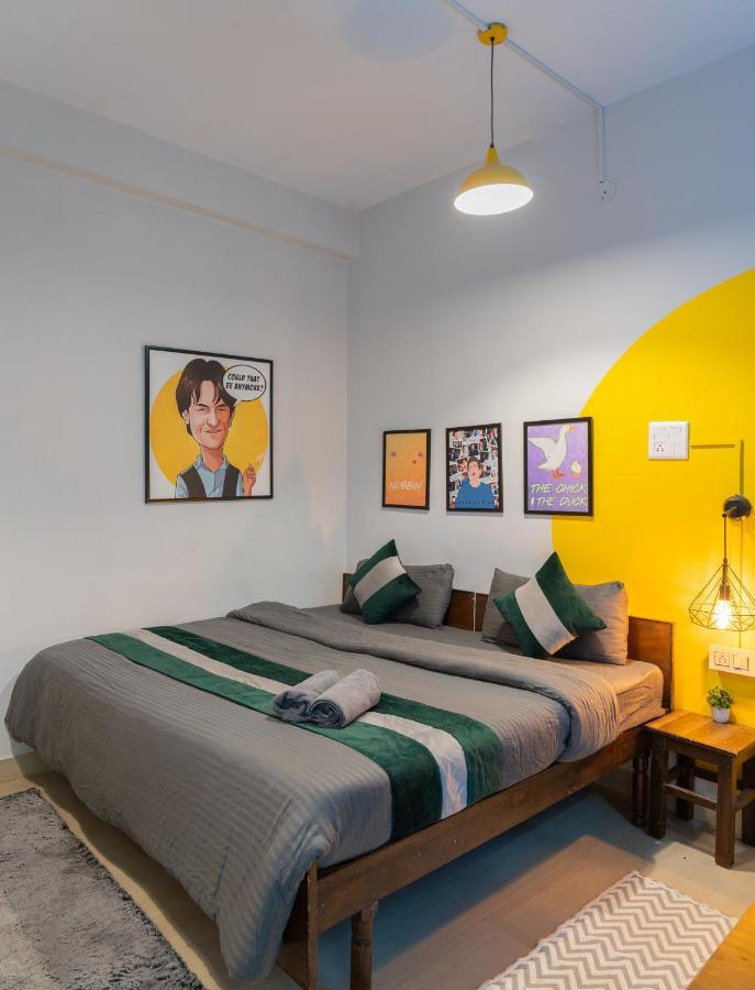 Whoopers Hostel Bir Buitenkant foto