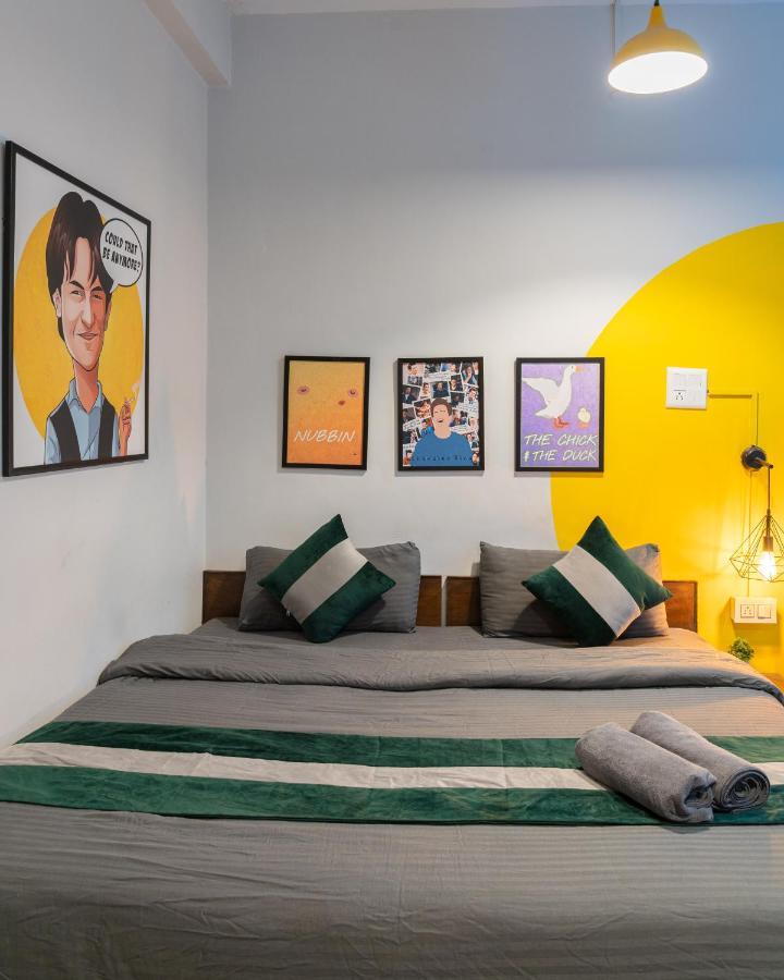 Whoopers Hostel Bir Buitenkant foto